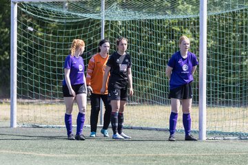 Bild 11 - wBJ SV Henstedt Ulzburg - TuS Rotenhof : Ergebnis: 12:0